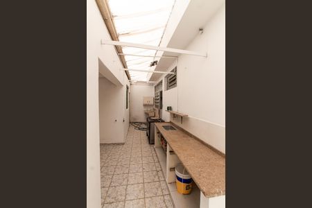 Casa à venda com 150m², 4 quartos e 1 vagaÁrea de Serviço