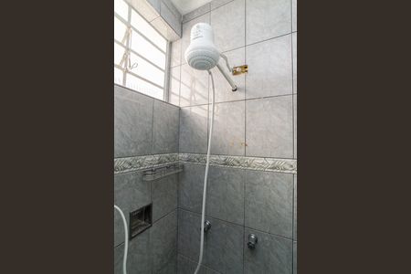 Casa à venda com 150m², 4 quartos e 1 vagaBanheiro