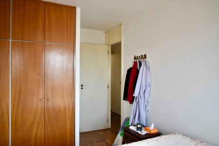 Apartamento à venda com 91m², 3 quartos e 1 vagaQuarto 2