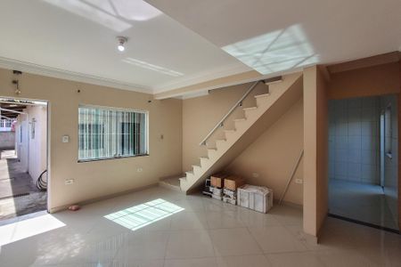 Casa à venda com 300m², 4 quartos e 1 vaga Casa à venda com 300m², 4 quartos e 1 vagaCasa 2 - Sala