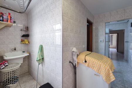 Casa à venda com 300m², 4 quartos e 1 vaga Casa à venda com 300m², 4 quartos e 1 vagaÁrea de Serviço