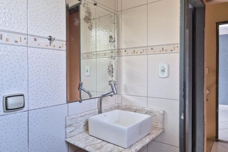 Casa à venda com 300m², 4 quartos e 1 vaga Casa à venda com 300m², 4 quartos e 1 vagaCasa 2 - Banheiro