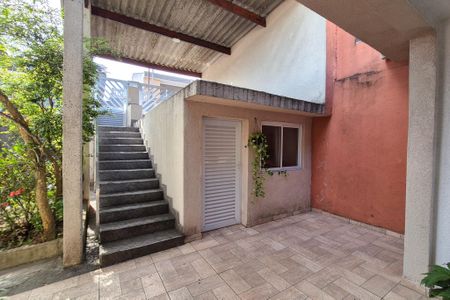 Casa à venda com 300m², 4 quartos e 1 vaga Casa à venda com 300m², 4 quartos e 1 vagaQuintal