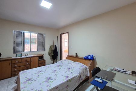 Casa à venda com 300m², 4 quartos e 1 vaga Casa à venda com 300m², 4 quartos e 1 vagaQuarto 2