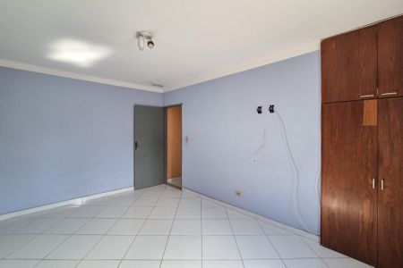 Casa à venda com 300m², 4 quartos e 1 vaga Casa à venda com 300m², 4 quartos e 1 vagaCasa 2 - Quarto 1
