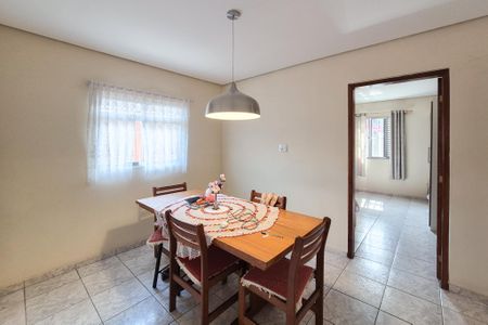 Casa à venda com 300m², 4 quartos e 1 vaga Casa à venda com 300m², 4 quartos e 1 vagaCopa