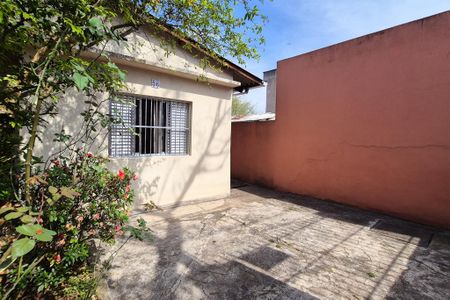Casa à venda com 300m², 4 quartos e 1 vaga Casa à venda com 300m², 4 quartos e 1 vagaQuintal
