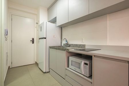 Cozinha de kitnet/studio para alugar com 1 quarto, 24m² em Pinheiros, São Paulo