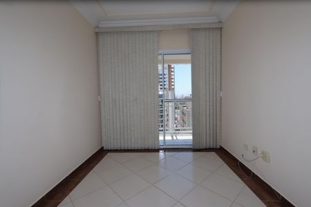 Apartamento para alugar com 65m², 2 quartos e 1 vagaSala