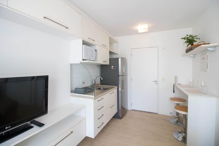 Studio à venda com 33m², 1 quarto e 1 vaga Studio à venda com 33m², 1 quarto e 1 vagaStudio