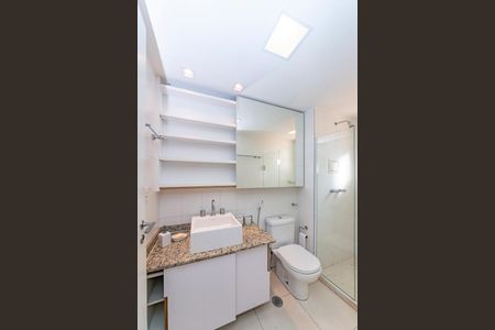 Apartamento à venda com 105m², 2 quartos e 2 vagasBanheiro da Suíte 1