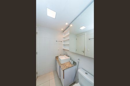 Apartamento à venda com 105m², 2 quartos e 2 vagasBanheiro da Suíte 1