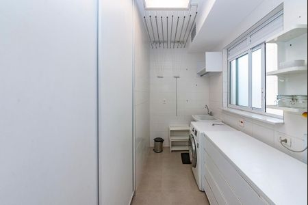 Apartamento à venda com 105m², 2 quartos e 2 vagasÁrea de Serviço