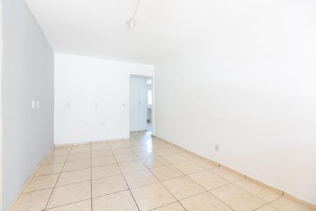 Sala de casa para alugar com 4 quartos, 123m² em Jardim Sao Pedro, São Paulo