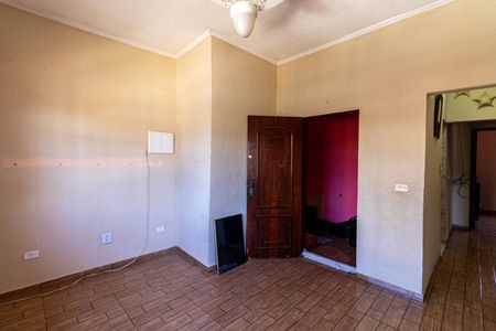 Casa à venda com 197m², 4 quartos e 2 vagas Casa à venda com 197m², 4 quartos e 2 vagasCasa 1 Sala