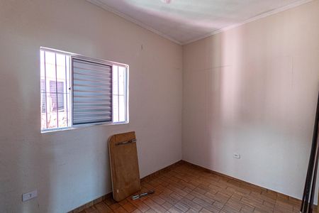 Casa à venda com 197m², 4 quartos e 2 vagas Casa à venda com 197m², 4 quartos e 2 vagasCasa 1 Quarto 2
