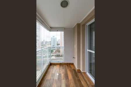 Varanda de apartamento à venda com 2 quartos, 64m² em Vila Alexandria, São Paulo