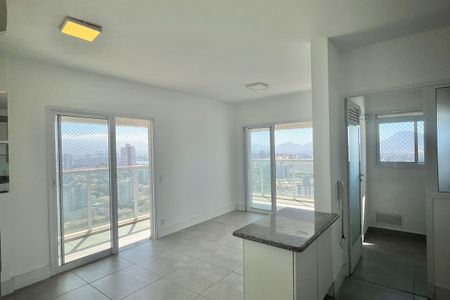 Sala de apartamento para alugar com 2 quartos, 164m² em Ponta da Praia, Santos
