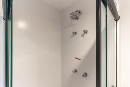 Studio para alugar com 30m², 1 quarto e sem vaga Studio para alugar com 30m², 1 quarto e sem vagaBanheiro