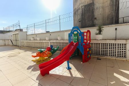 Apartamento à venda com 50m², 2 quartos e 1 vaga Apartamento à venda com 50m², 2 quartos e 1 vagaPlayground