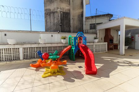 Apartamento à venda com 50m², 2 quartos e 1 vaga Apartamento à venda com 50m², 2 quartos e 1 vagaPlayground