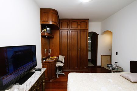 Apartamento à venda com 175m², 3 quartos e 2 vagas Suíte