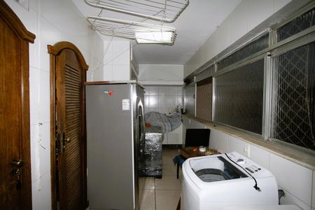 Apartamento à venda com 175m², 3 quartos e 2 vagasÁrea de Serviço