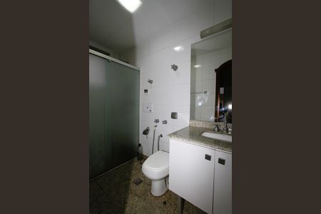 Apartamento à venda com 175m², 3 quartos e 2 vagasBanheiro do Quarto 3