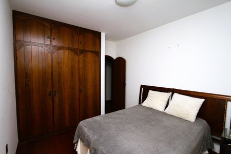 Apartamento à venda com 175m², 3 quartos e 2 vagasQuarto 2