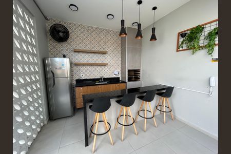 Apartamento à venda com 40m², 2 quartos e 1 vagaÁrea comum - Churrasqueira