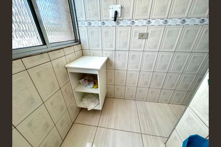 Apartamento para alugar com 55m², 2 quartos e 1 vagaÁrea de Serviço
