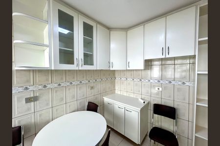 Apartamento para alugar com 55m², 2 quartos e 1 vagaCozinha