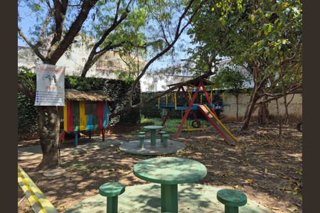 Apartamento para alugar com 70m², 3 quartos e 1 vaga Apartamento para alugar com 70m², 3 quartos e 1 vagaÁrea comum - Playground