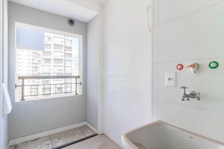 Apartamento à venda com 67m², 2 quartos e 1 vagaÁrea de Serviço