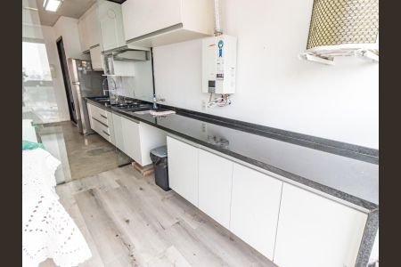 Apartamento à venda com 70m², 1 quarto e 1 vagaÁrea de Serviço