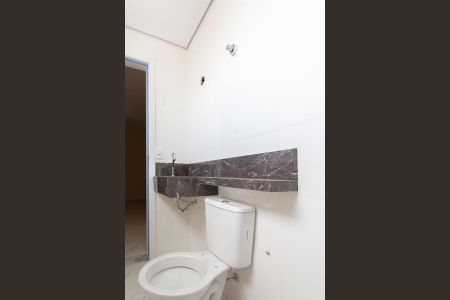 Apartamento à venda com 72m², 2 quartos e 2 vagasBanheiro da Suíte