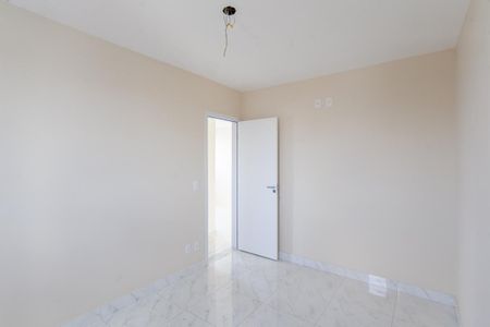 Apartamento à venda com 72m², 2 quartos e 2 vagasSuíte