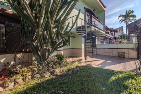 Casa para alugar com 350m², 4 quartos e 3 vagasÁrea Externa