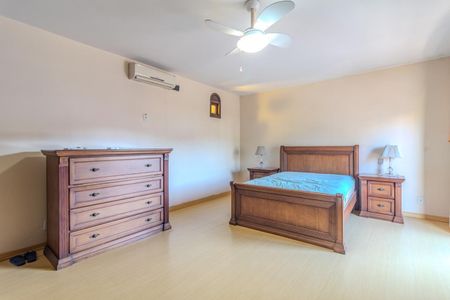 Casa para alugar com 350m², 4 quartos e 3 vagasQuarto 4