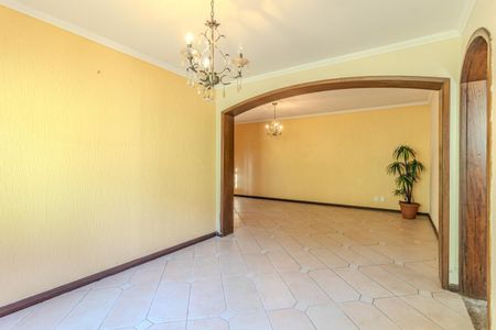 Sala de casa para alugar com 4 quartos, 350m² em Partenon, Porto Alegre