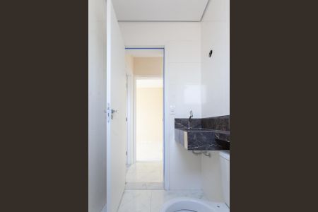 Apartamento à venda com 52m², 2 quartos e 2 vagasBanheiro Social