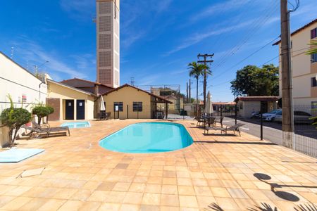 Apartamento à venda com 64m², 2 quartos e 1 vaga Apartamento à venda com 64m², 2 quartos e 1 vagaÁrea comum - Piscina