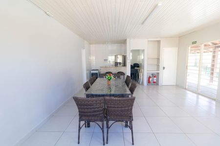 Apartamento à venda com 64m², 2 quartos e 1 vaga Apartamento à venda com 64m², 2 quartos e 1 vagaÁrea comum - Salão de festas