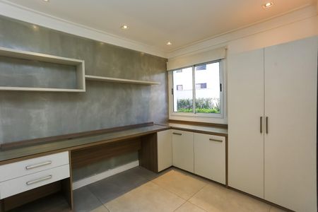 Apartamento à venda com 217m², 2 quartos e 2 vagasEscritório