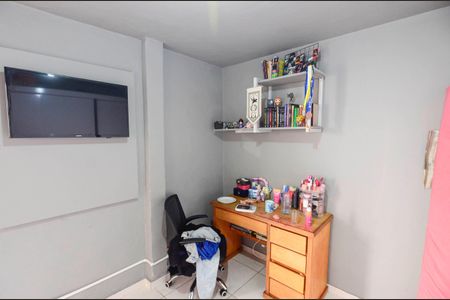 Casa à venda com 90m², 4 quartos e 4 vagas Casa à venda com 90m², 4 quartos e 4 vagasQuarto 3