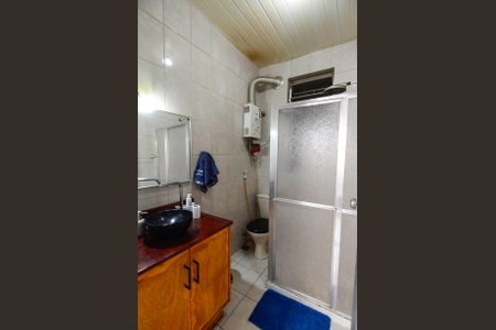 Casa à venda com 90m², 4 quartos e 4 vagas Casa à venda com 90m², 4 quartos e 4 vagasBanheiro 1