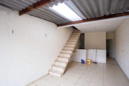Casa à venda com 135m², 4 quartos e 1 vagaÁrea de Serviço