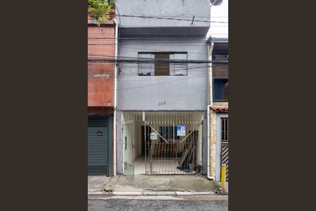 Casa à venda com 135m², 4 quartos e 1 vagaFachada