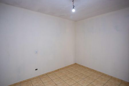 Casa à venda com 135m², 4 quartos e 1 vagaSuíte