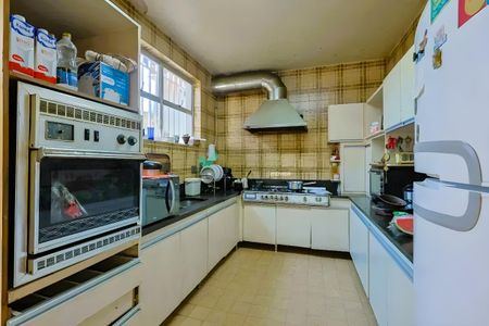 Casa para alugar com 380m², 5 quartos e 4 vagasCozinha